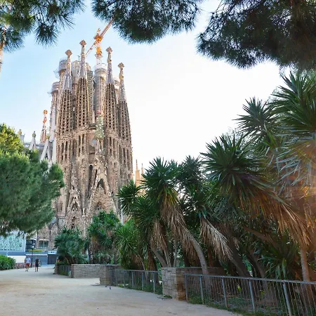 Apartment Modern Next To Sagrada Familia Barcelona