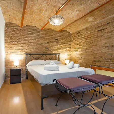 Modern Next To Sagrada Familia 巴塞罗那